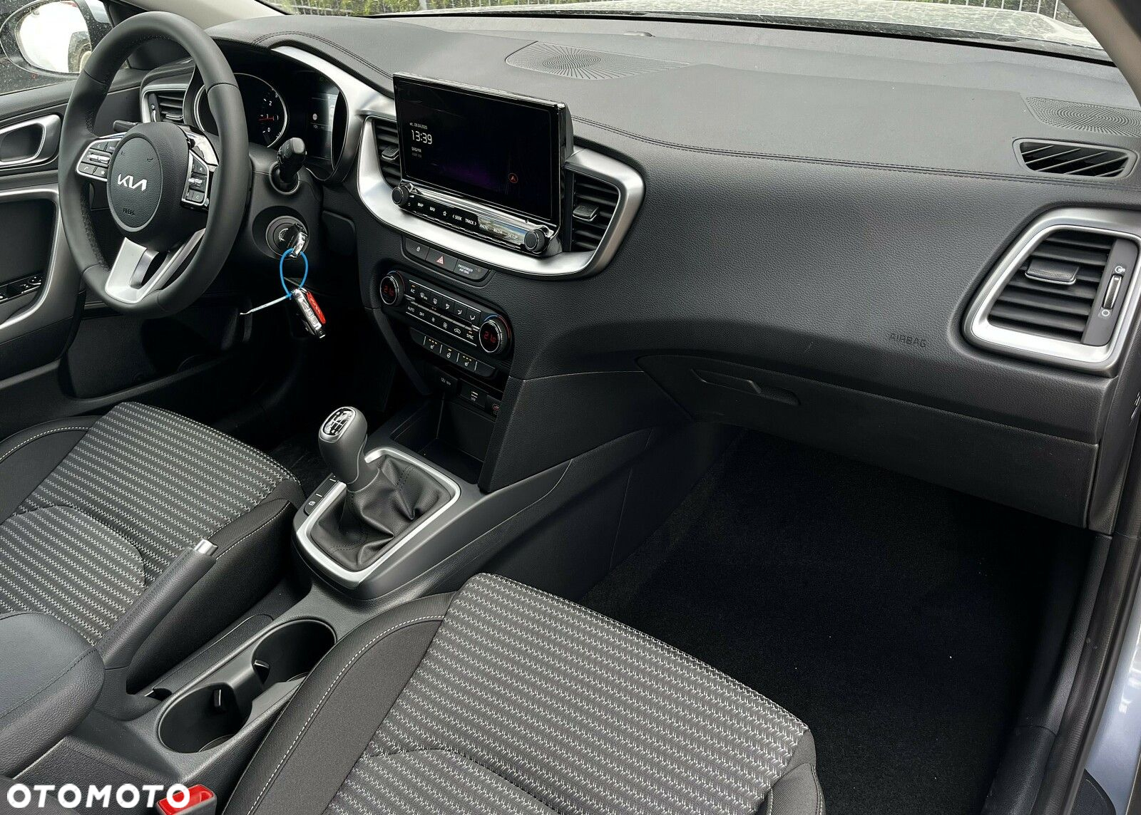 Kia XCeed - 22