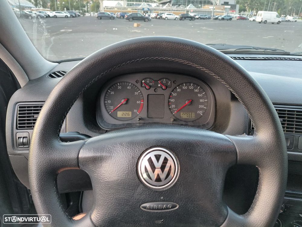VW Golf 1.4i Confort - 7