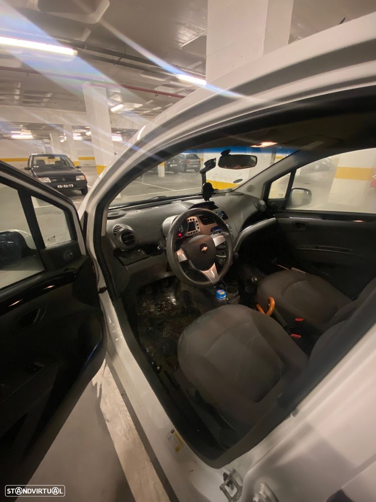 Chevrolet Spark 1.0 - 9