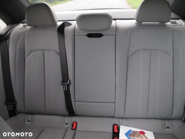 Audi A4 - 14