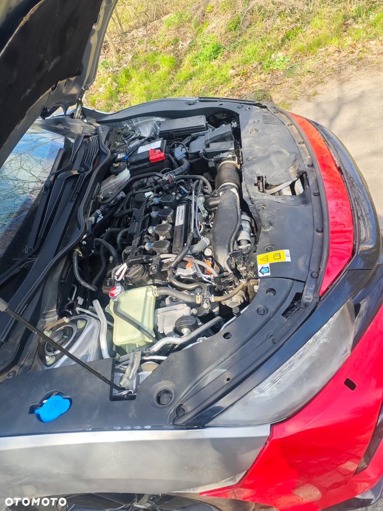 Honda Civic 1.5 i-VTEC Turbo Sport Plus - 23