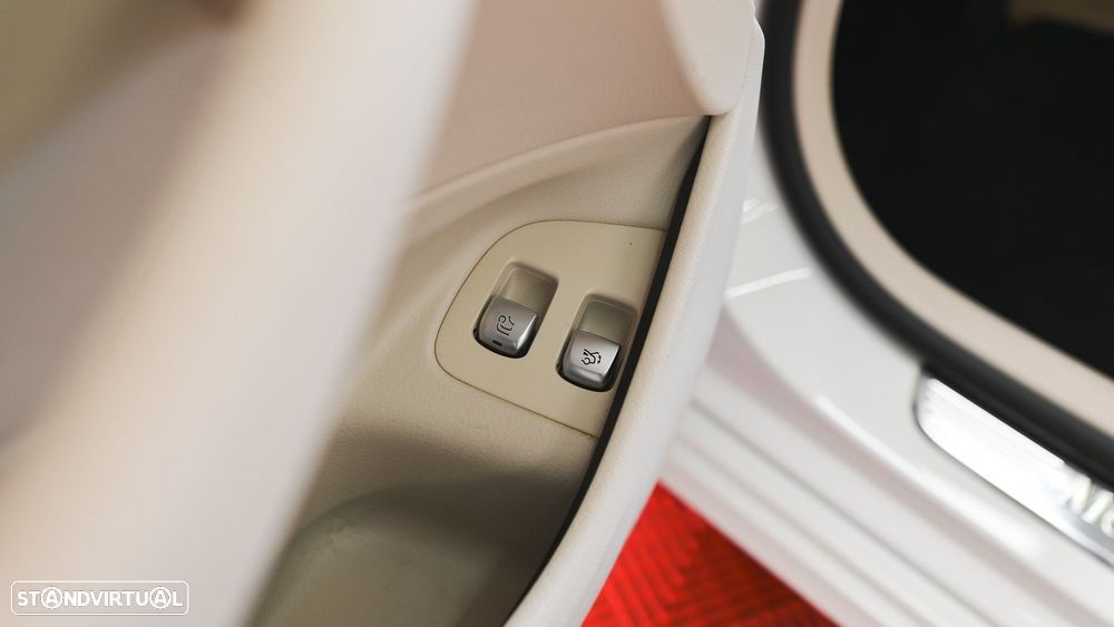 Mercedes-Benz E 300 de 4Matic T 9G-TRONIC Avantgarde - 50
