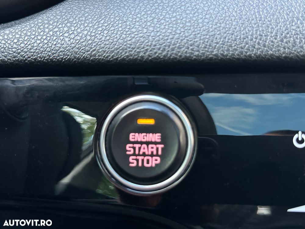 Kia Sportage 1.7 DSL MT 4x2 PREMIUM - 8