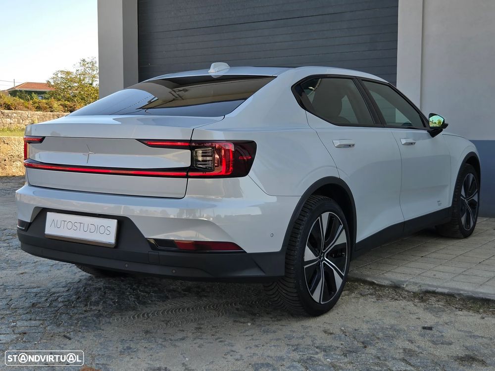 Polestar 2 2023 photo 4