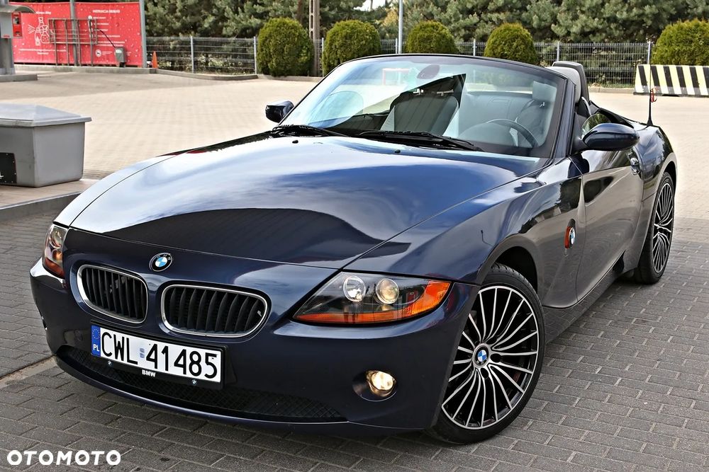 BMW Z4 2.2i - 12