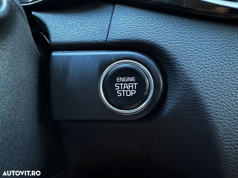 Kia Ceed 1.6 GDI DCT OPF Spirit - 36