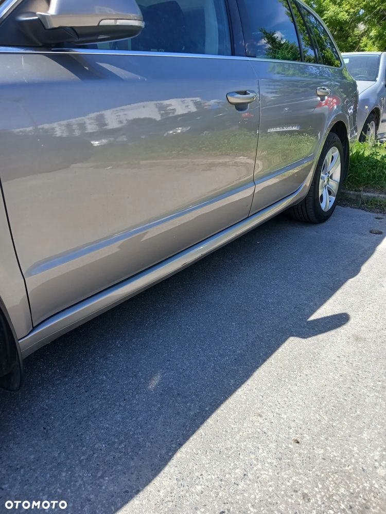 Skoda Superb 1.6 TDI Ambition Greenline - 8