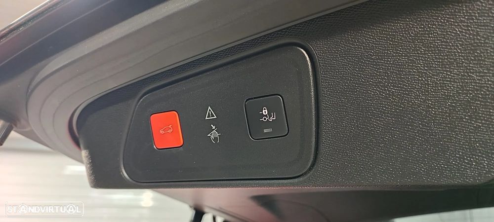 Peugeot 3008 1.2 PureTech Allure EAT8 - 13