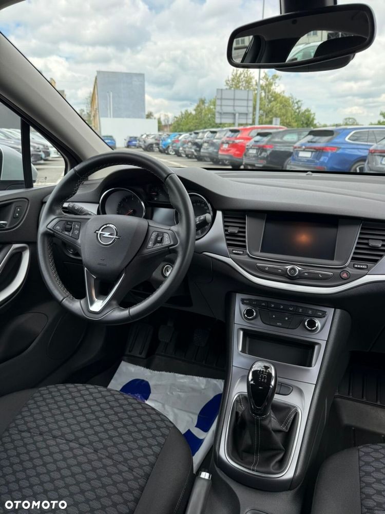 Opel Astra 1.4 T Enjoy - 22