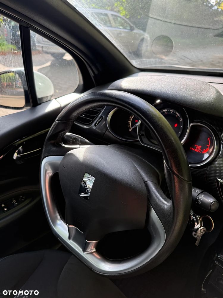 Citroën DS3 1.6 VTi SoChic - 16