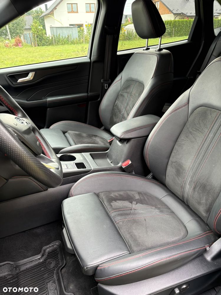 Ford Kuga - 5