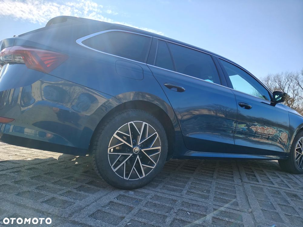 Skoda Octavia 2.0 TDI Sportline DSG - 4