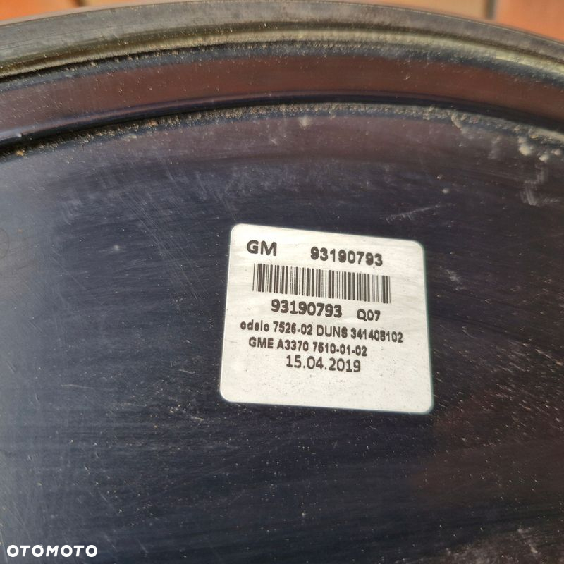 LAMPA TYLNA PRAWA OPEL ZAFIRA B II 05-08 24451843 - 6