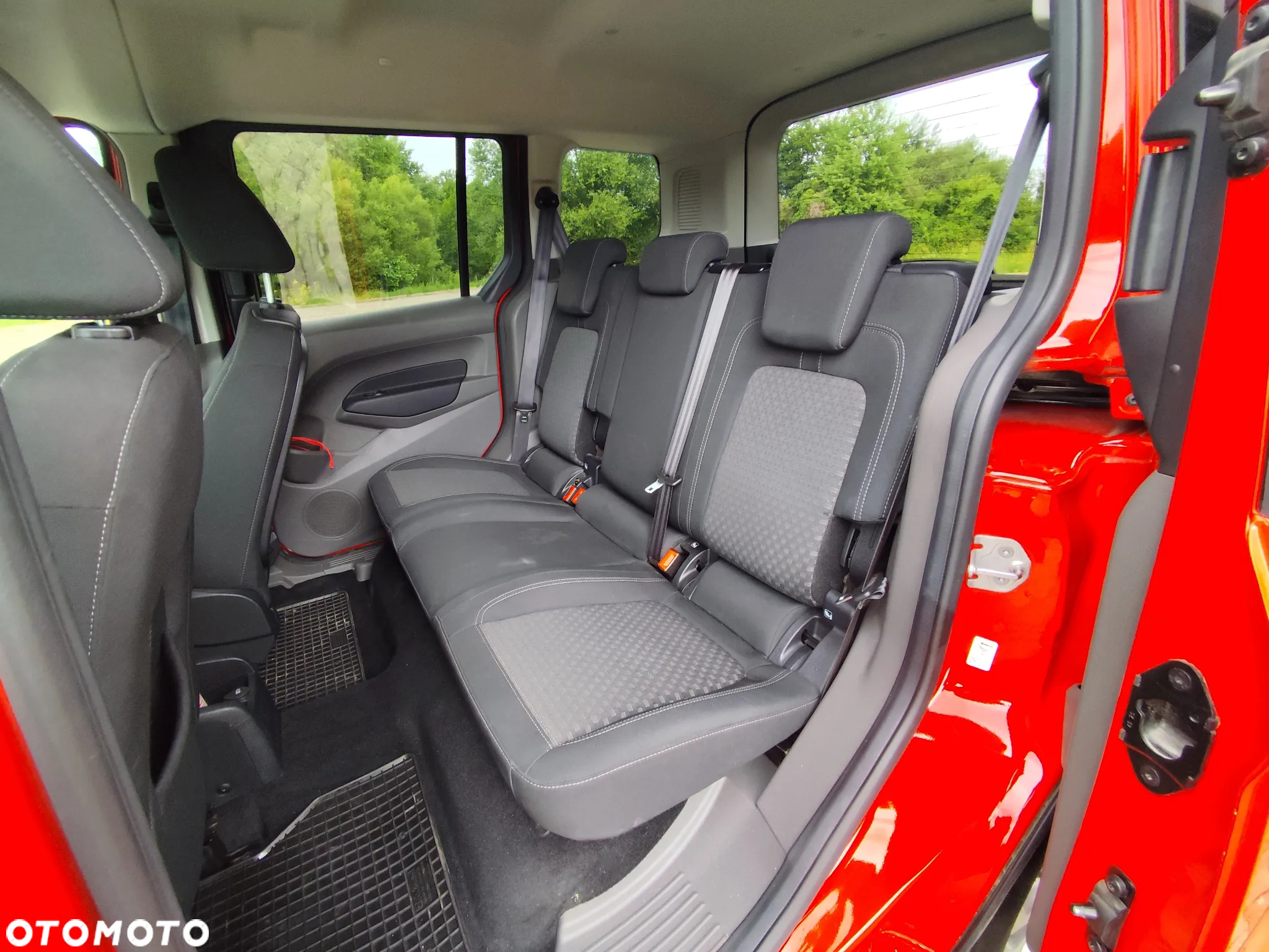 Ford Tourneo Connect 1.5 EcoBlue Active - 14