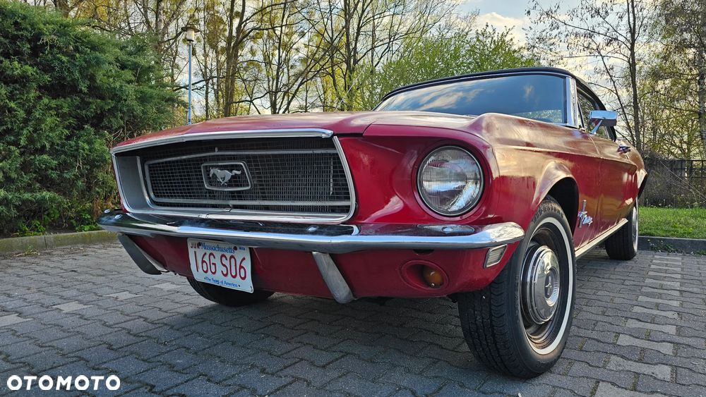 Ford Mustang - 6