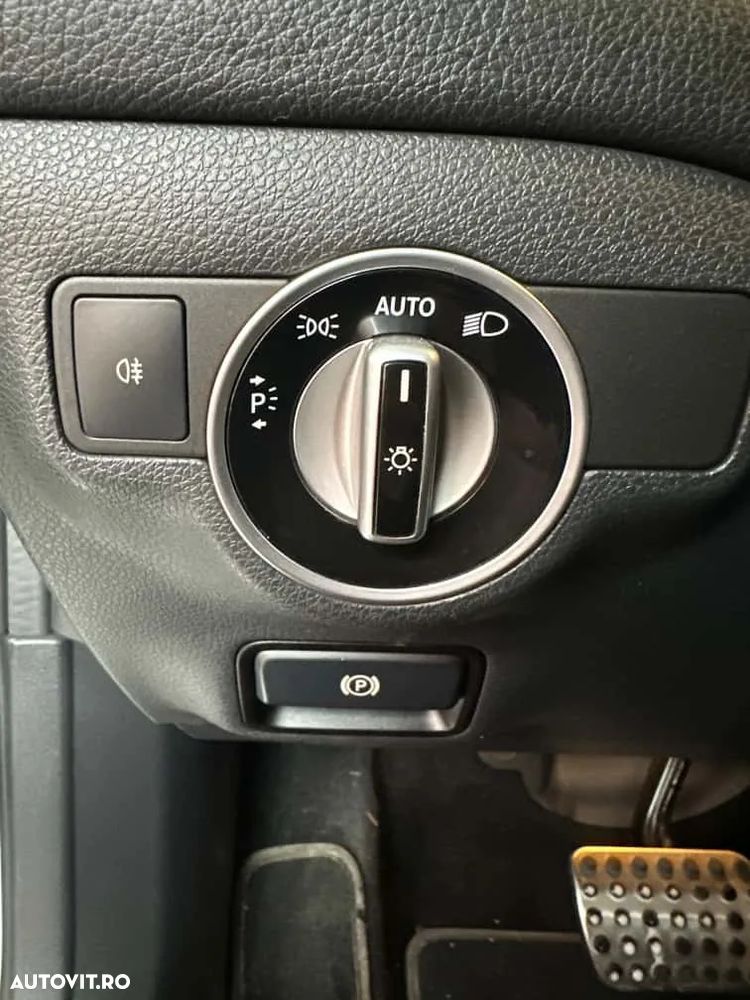 Mercedes-Benz GLA 200 (CDI) d 7G-DCT - 15