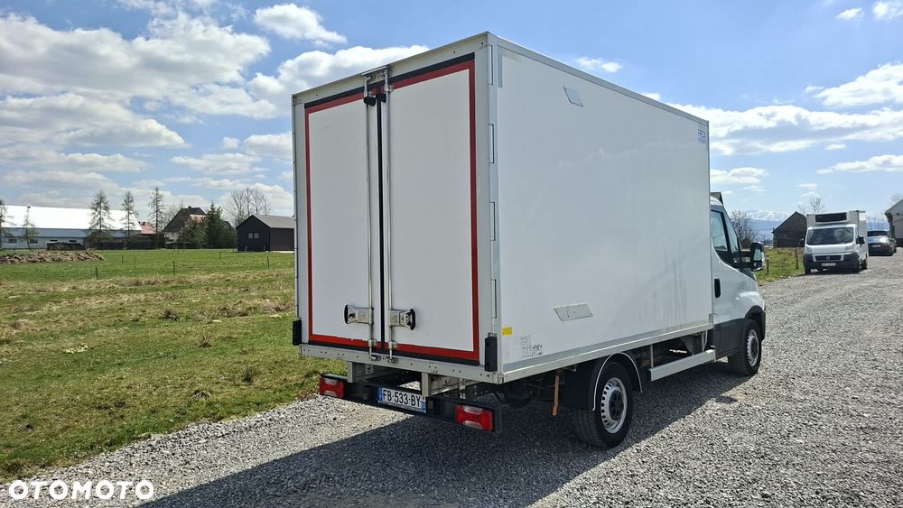 Iveco 35S14, 35S13, 35S15, 35C13, 35C14, 35C16 - 5