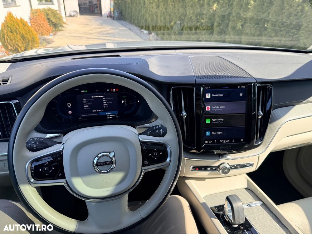 Volvo XC 60 Recharge T8 AWD AT Ultimate Bright - 5