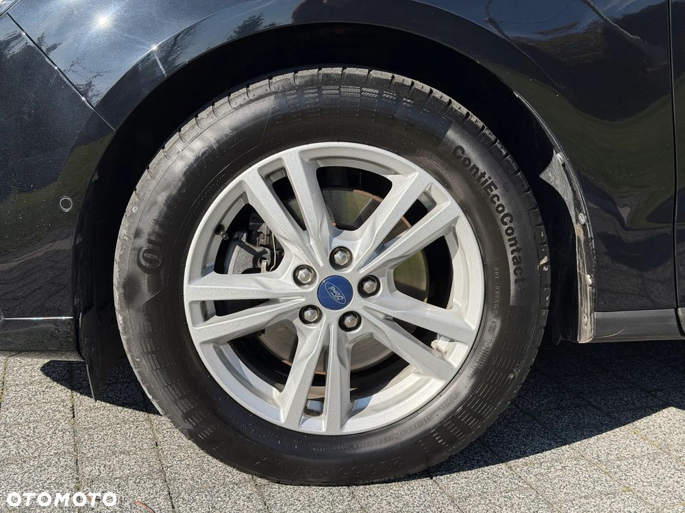 Ford Galaxy 2.5 Duratec FHEV TITANIUM - 34