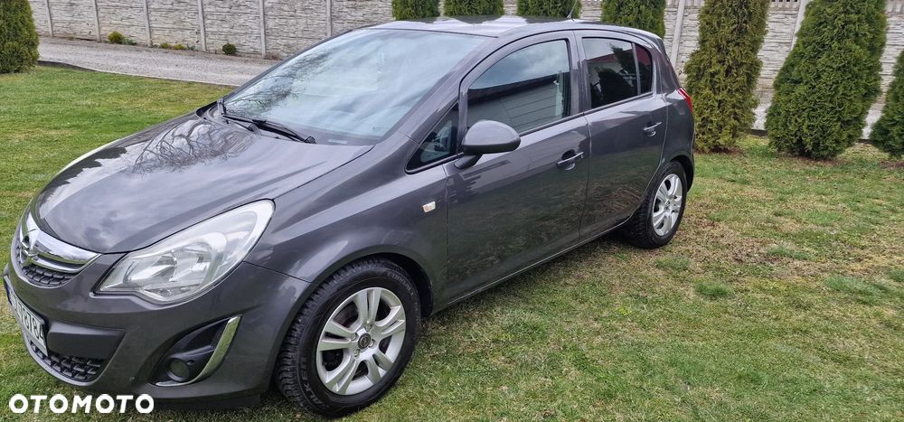 Opel Corsa 1.4 16V Satellite - 6