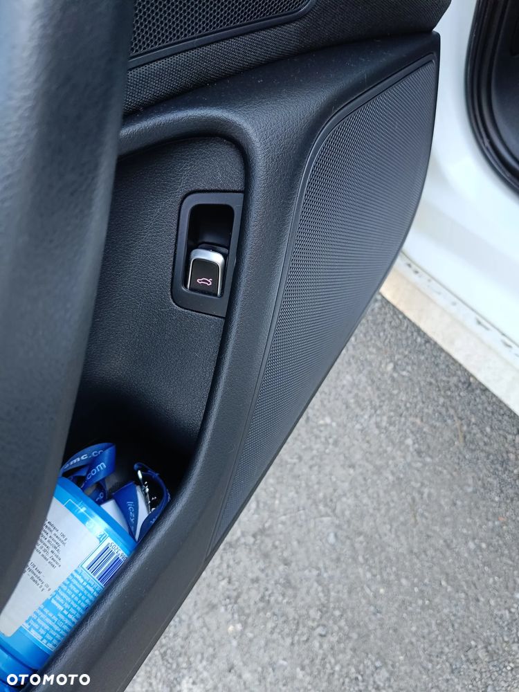 Audi A6 Avant 3.0 TDI S tronic - 16