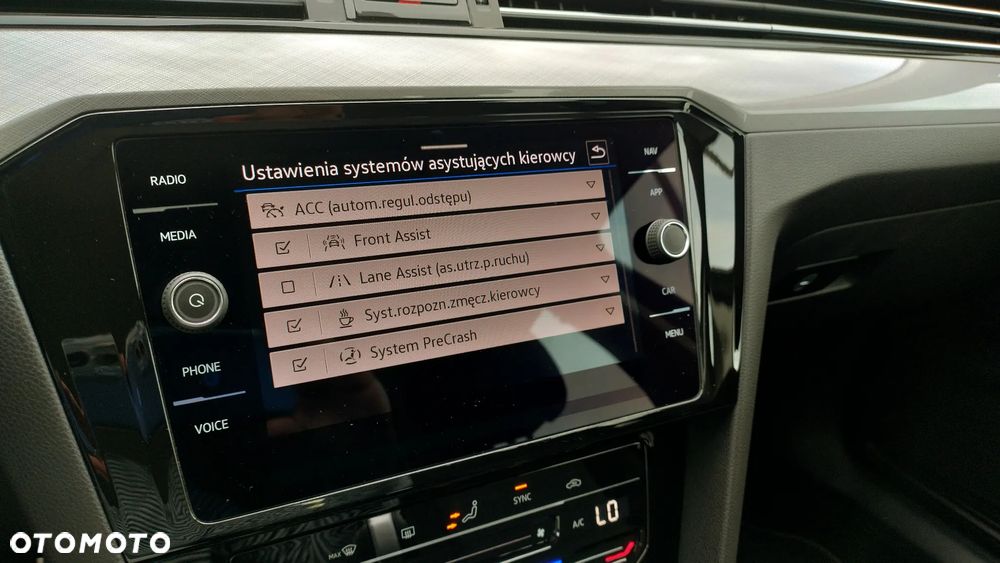 Volkswagen Passat 2.0 TSI Business DSG - 14