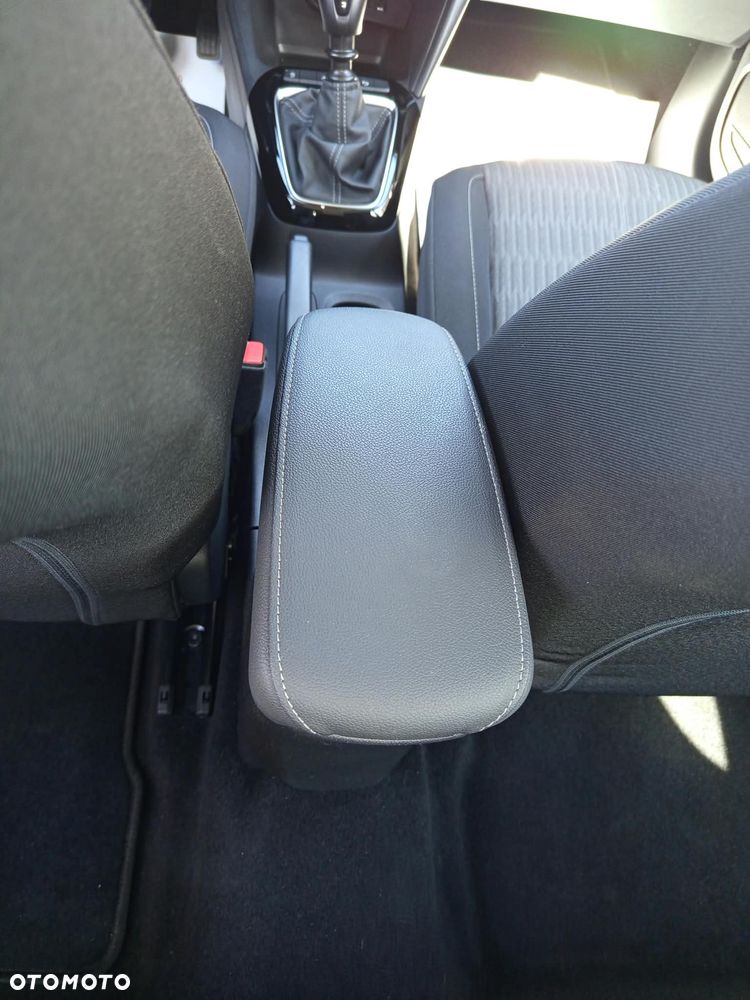 Opel Corsa - 22