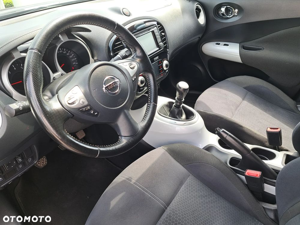 Nissan Juke 1.2 DIG-T N-Connecta EU6 - 11