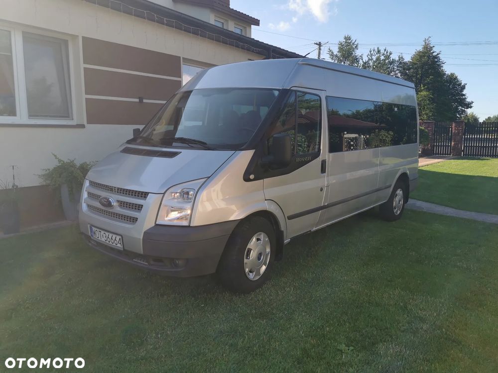 Ford Transit 350L Trend - 22