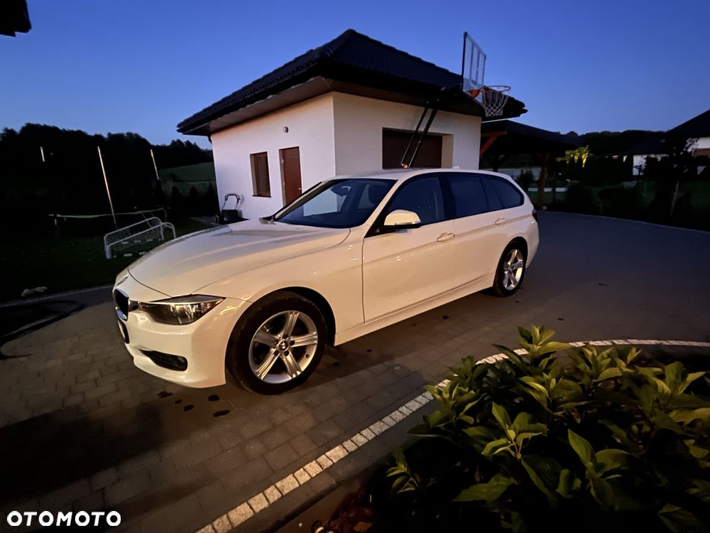 BMW Seria 3 - 1