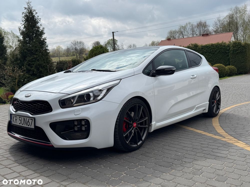 Kia ProCeed 1.6 T-GDI GT XL - 1