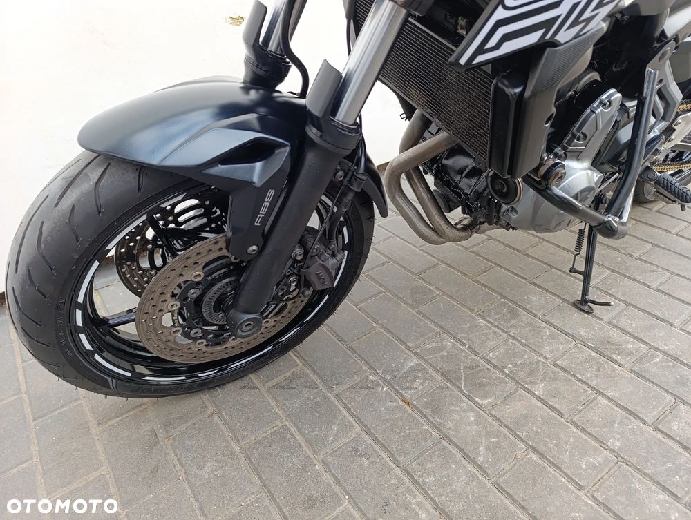 Kawasaki Z 650 - 9