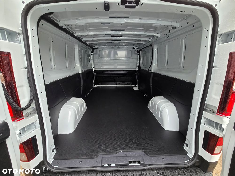 Renault Trafic Furgon EXTRA L2H1 HD 2.0 dCi 150 Euro6e - 14