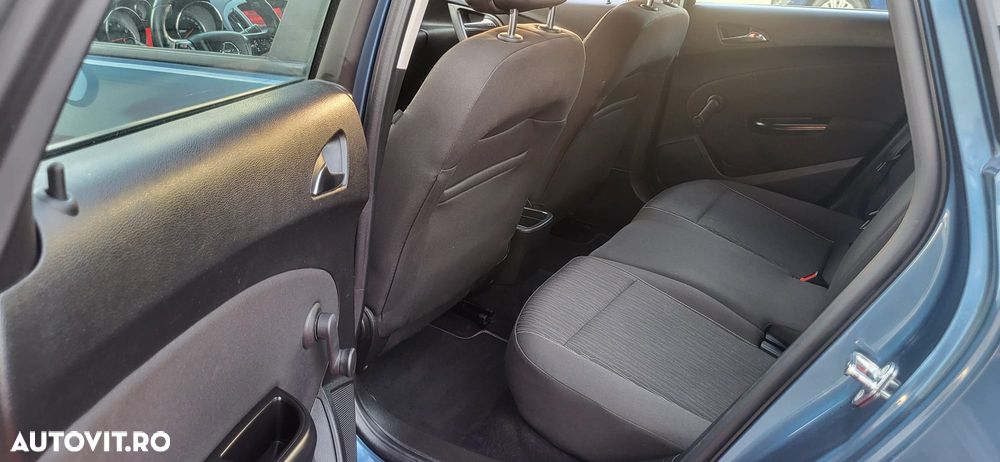 Opel Astra - 26