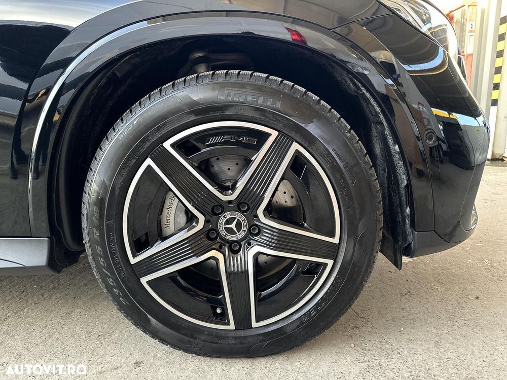 Mercedes-Benz GLC Coupe 300 4Matic 9G-TRONIC AMG Line Advanced - 14