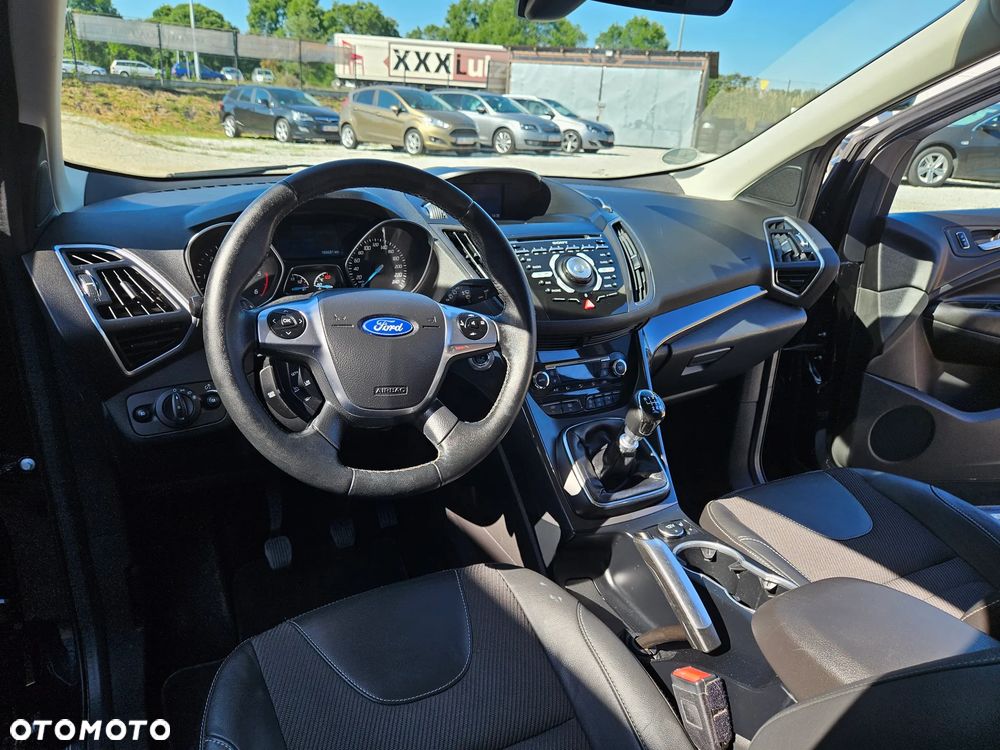 Ford Kuga 2.0 TDCi 4WD Titanium - 23