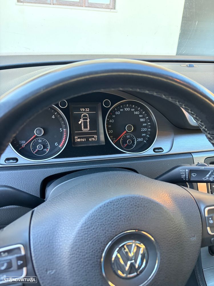 VW Passat Variant 1.6 TDI Confortline - 12