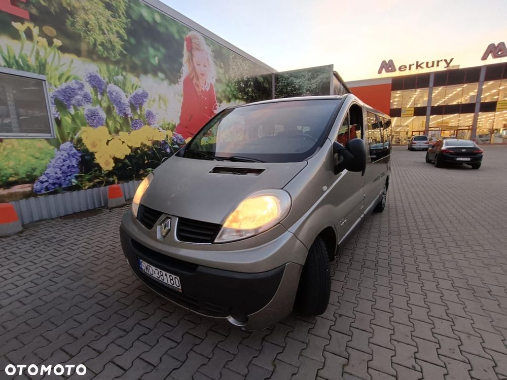 Renault Trafic - 8