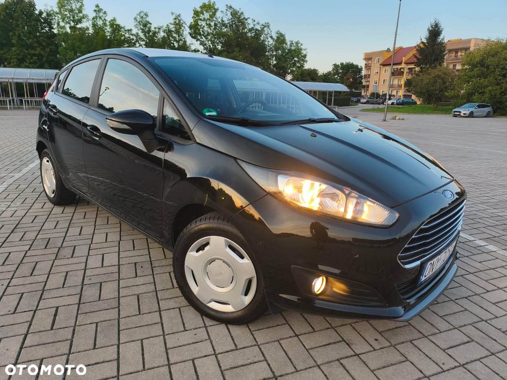 Ford Fiesta - 2