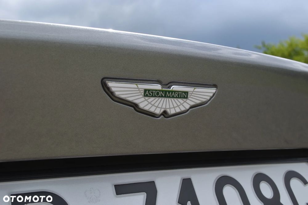 Aston Martin DB9 Touchtronic - 27
