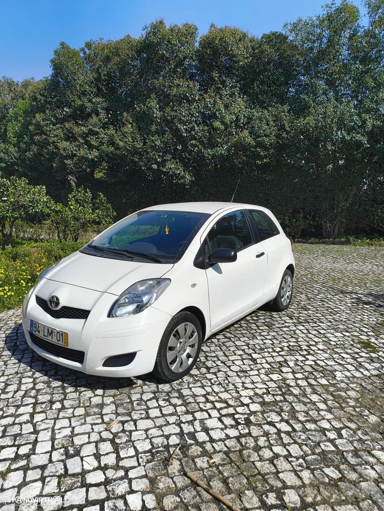 Toyota Yaris 1.4 D-4D - 3