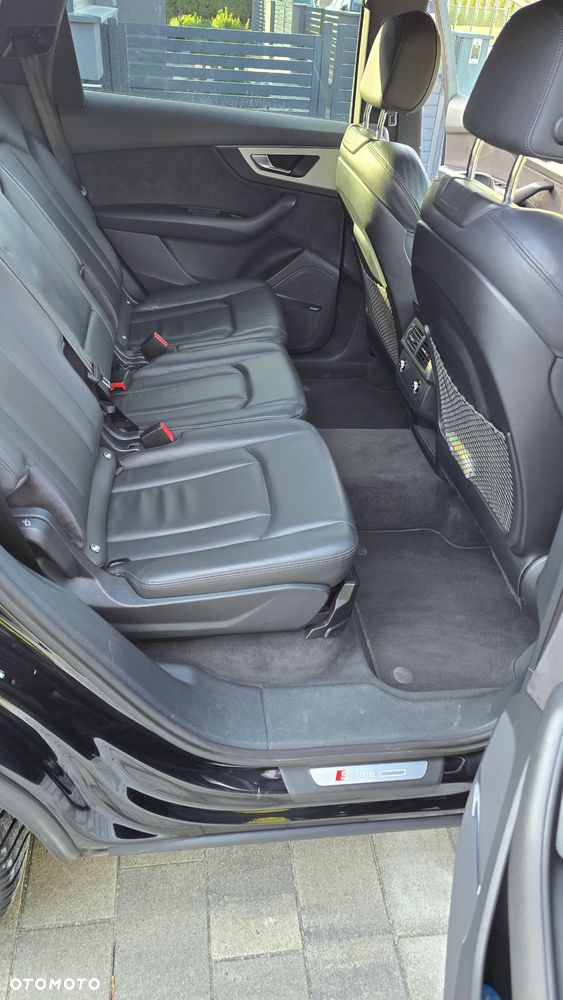 Audi Q7 - 20