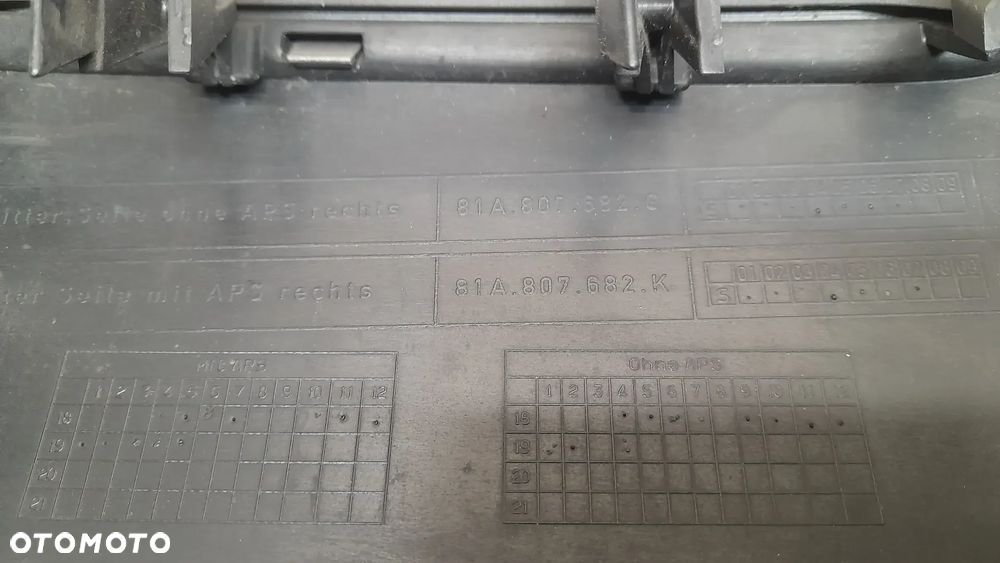 AUDI Q2 KRATKA ZAŚLEPKA ZDERZAKA PRAWA 81A807682K 81A807682G - 6