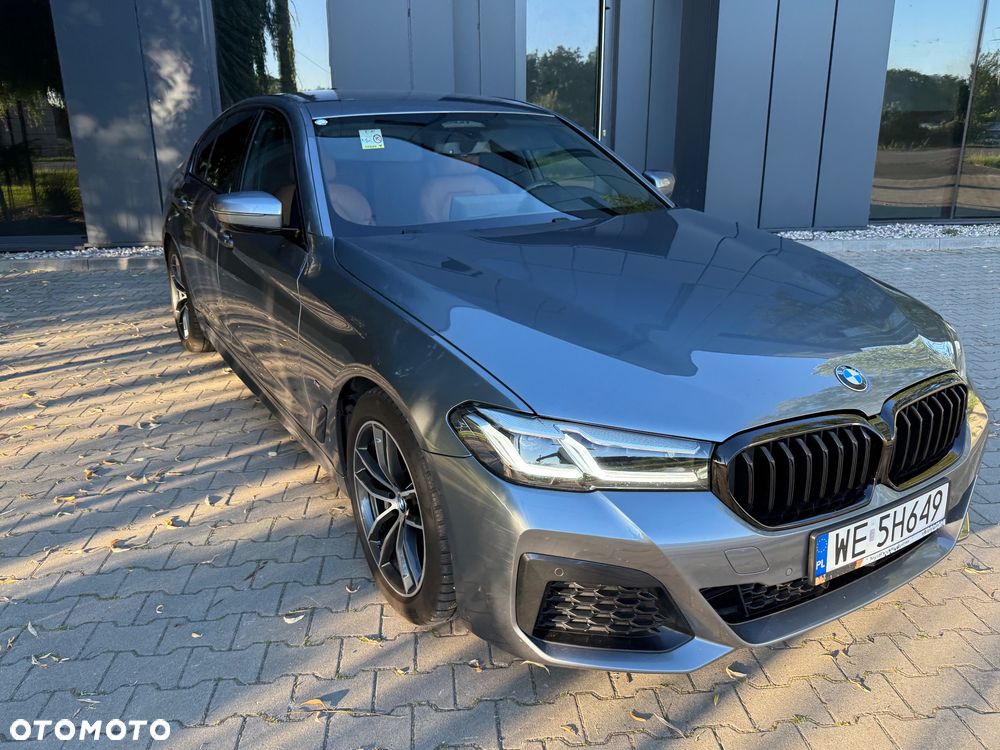 BMW Seria 5 530i xDrive mHEV M Sport sport - 8