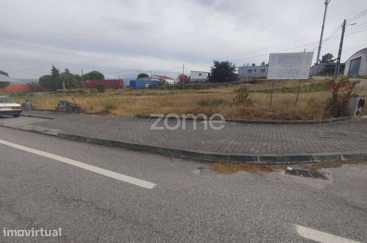 Lote Urbano em Alto da Torre – Vistas Únicas para a Serra Da Estrel... - Grande imagem: 3/25