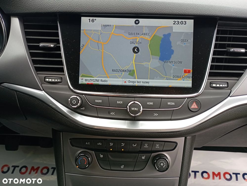 Opel Astra 1.4 Turbo Edition - 24