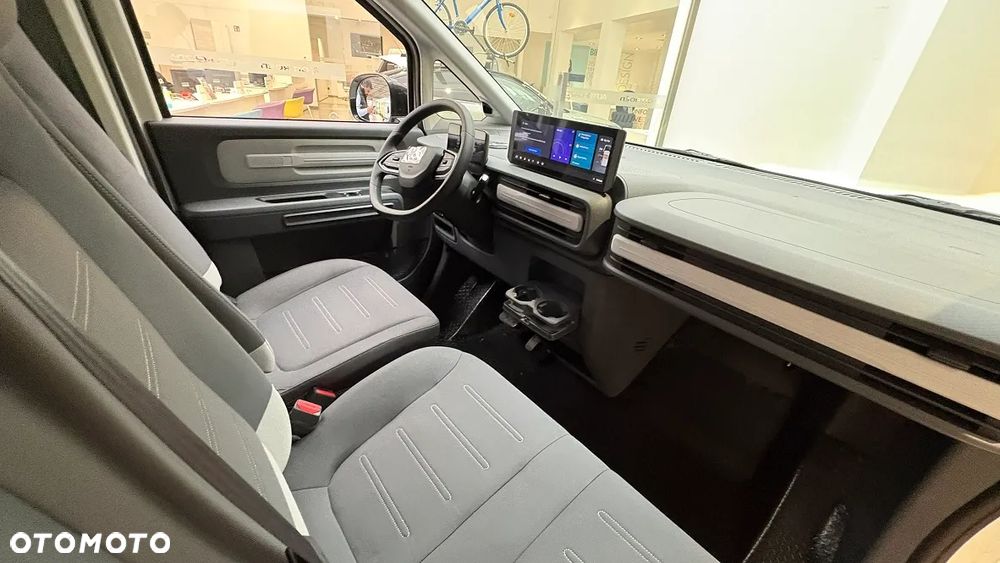 Maxus e-Deliver 5 - 9