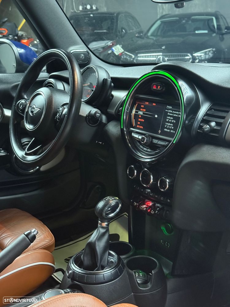 MINI Cabrio Cooper D Auto - 15