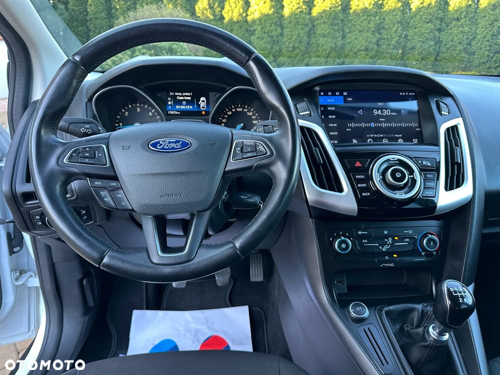 Ford Focus 1.5 EcoBlue STart-Stopp-System TITANIUM - 22