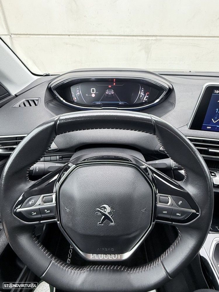 Peugeot 3008 1.5 BlueHDi Active Pack - 32